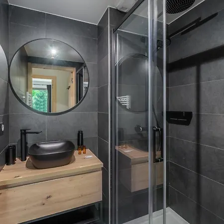 Quintessence - Apt B303 - Apartment Chatel