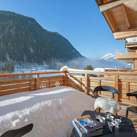Quintessence - Apt B303 - Apartment Chatel